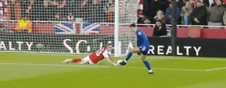  卡拉菲奥里门前惊艳一挡，蝎子摆尾化解危机；枪手球迷直呼值得纪念。 体育新闻 卡拉菲奥里门前惊艳一挡，蝎子摆尾化解危机；枪手球迷直呼值得纪念。 体育新闻 卡拉菲奥里门前惊艳一挡，蝎子摆尾化解危机；枪手球迷直呼值得纪念。 体育新闻