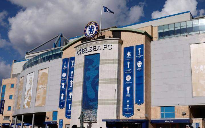  英超多家俱乐部私下表达不满，切尔西处罚结果引发争议。 体育新闻 英超多家俱乐部私下表达不满，切尔西处罚结果引发争议。 体育新闻