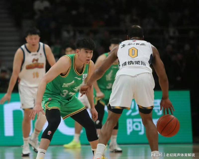  排名跌至第11名？辽篮如何通过调整阵容重回季后赛前列 体育新闻 排名跌至第11名？辽篮如何通过调整阵容重回季后赛前列 体育新闻