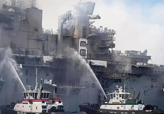  从烘干机到30小时闷烧：福特号航母事故的技术复盘与深层警示 新闻